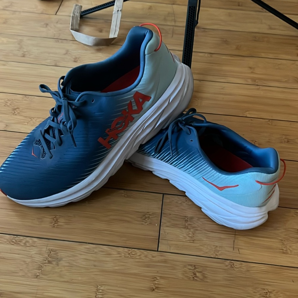 Hoka rincon 3 lightly used no box size 13
